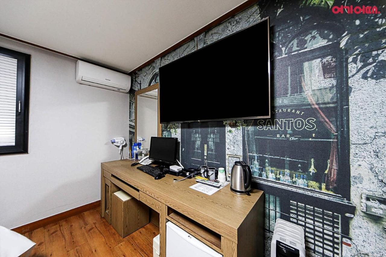 World Hotel Chuncheon Exterior foto